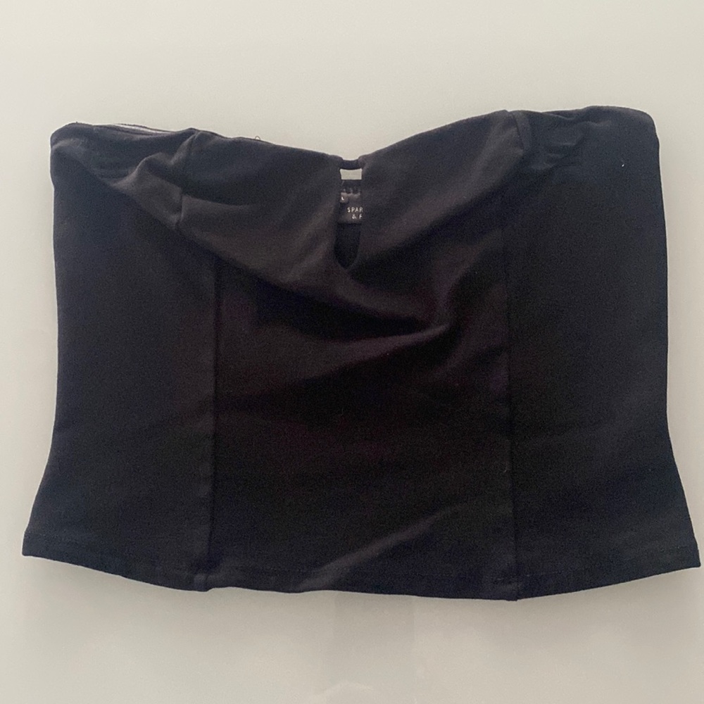 Urban outfitters key hole crop top
